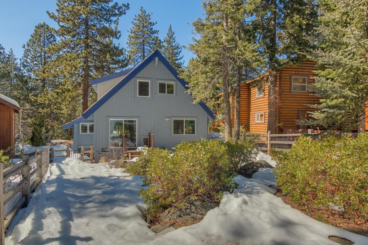 Moon Dune Chalet, Remodeled 3 Bedroom Cabin Plus Loft, Walk To Dining Tahoe Vista Exterior photo