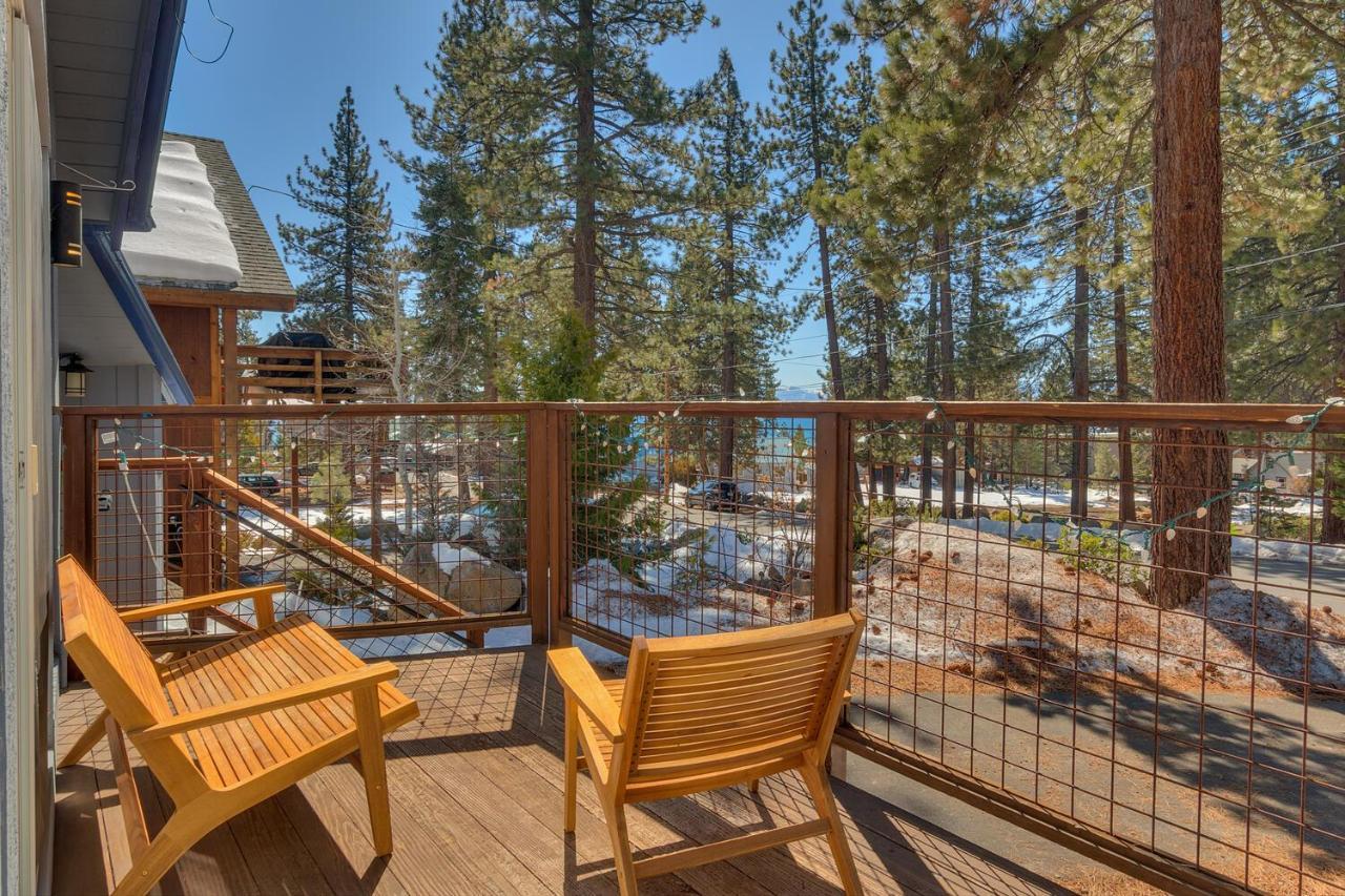 Moon Dune Chalet, Remodeled 3 Bedroom Cabin Plus Loft, Walk To Dining Tahoe Vista Exterior photo